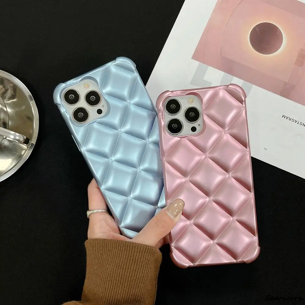 

Down Jacket Style Phone Case For iPhone 13 mini 12 11 Pro Max X XS XR 6 6s 7 8 Plus 3D Lozenge Soft Silicone Shockproof Cover