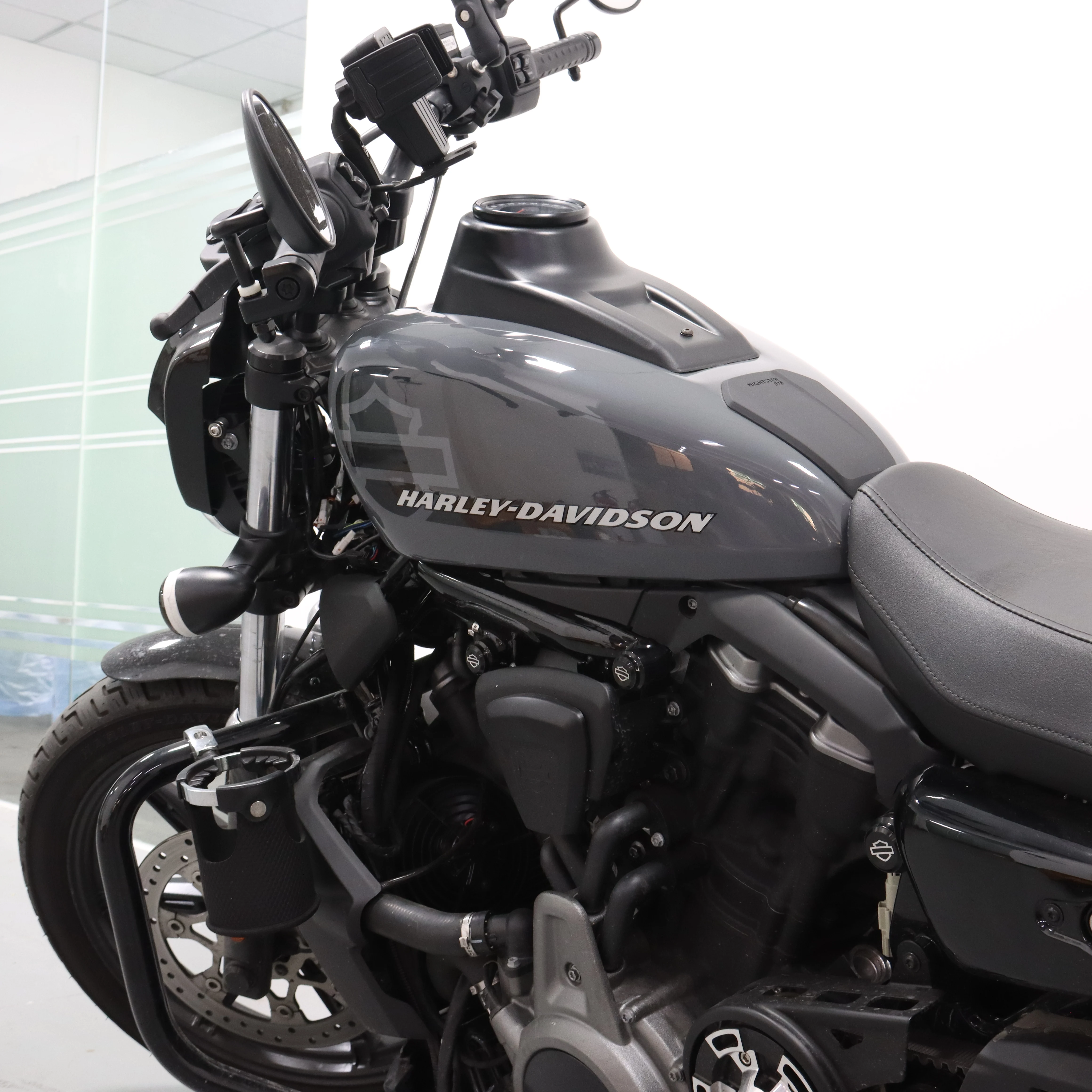Фото Nightster 975, новый мотоцикл, центральный прибор управления, чехлы на панели приборной панели для Harley Nightster 975 RH 975, специальный 2022 2023 №2
