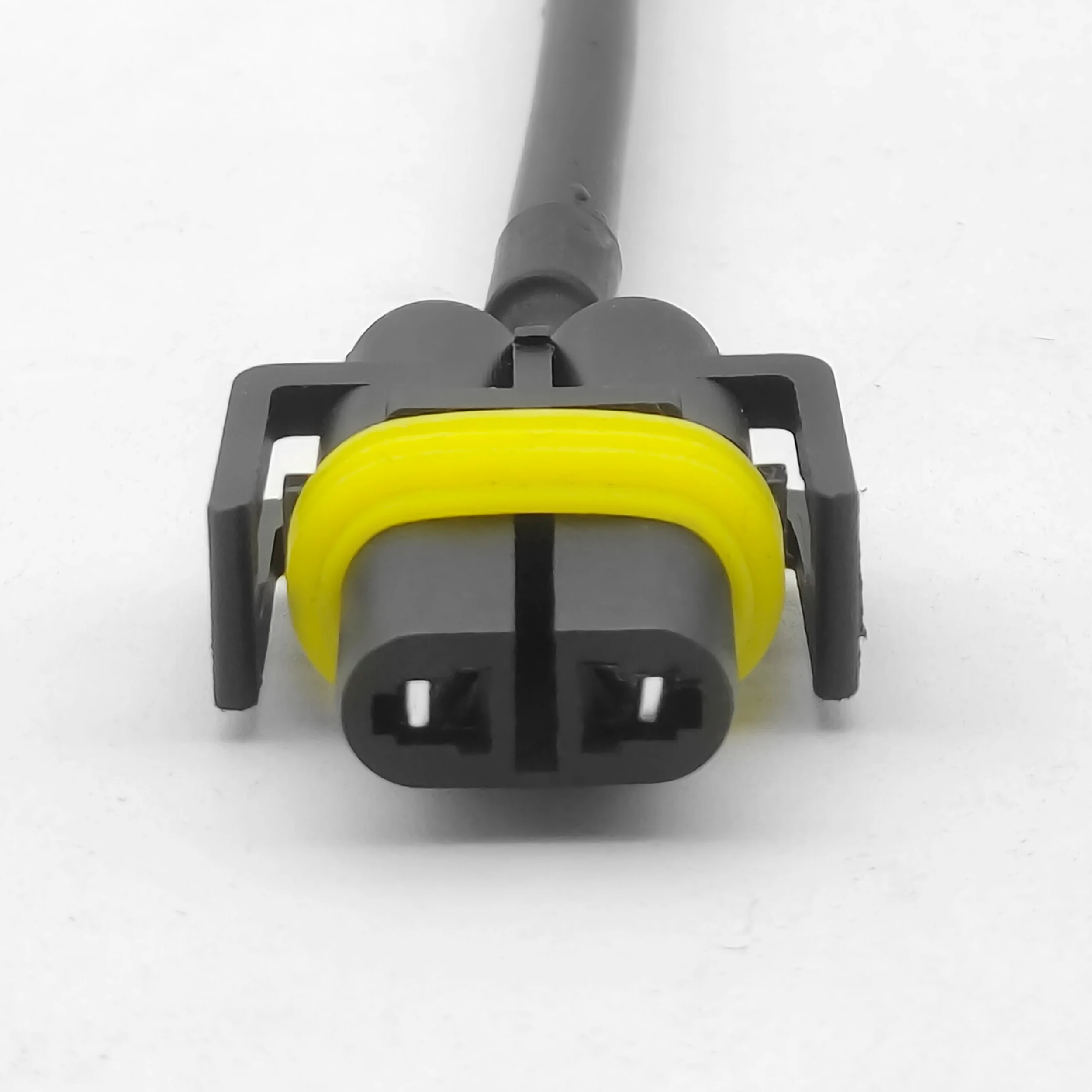 Конверсионные линии Fenikso L1B/LW5B штырь-гнездо H11 2 шт.