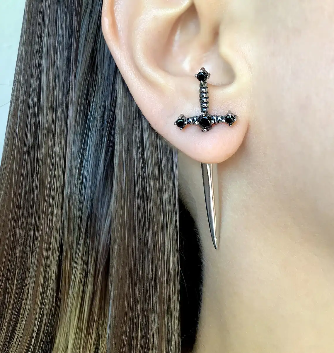 

2Pcs/Set Gothic Kinitial Sword Earrings Vintage Cool Punk Crystal Ear Jacket Goth Dagger Earrings Jewelry Gift For Women