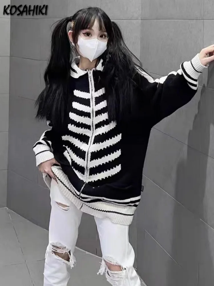 

Винтажный кардиган в уличном стиле для женщин и мужчин, корейский вязаный свитер с принтом в виде гранжа и черепа, пальто, новинка 2023, вязаная одежда в готическом стиле и панк, топы