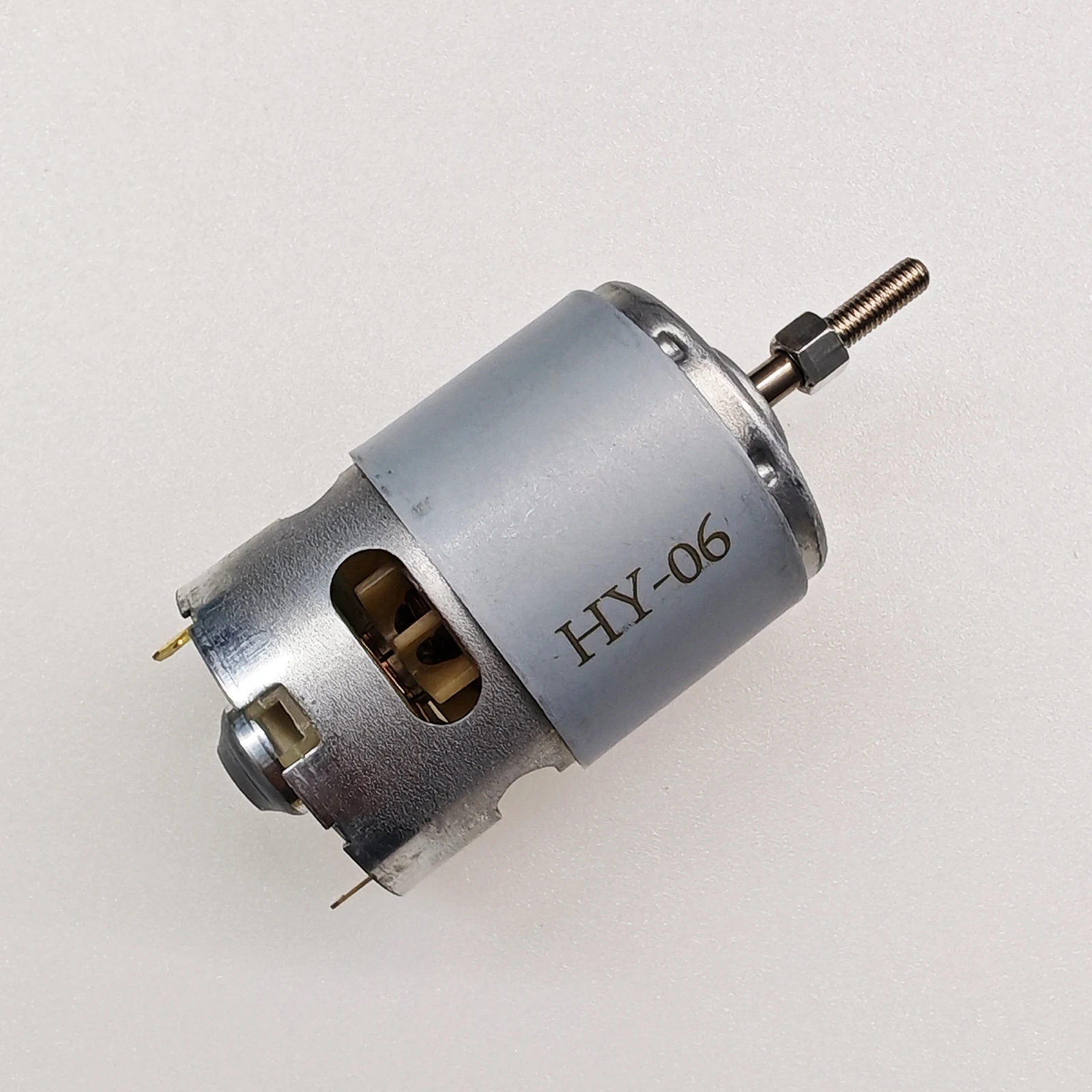 

Двигатель для газонокосилки HY-06 21V