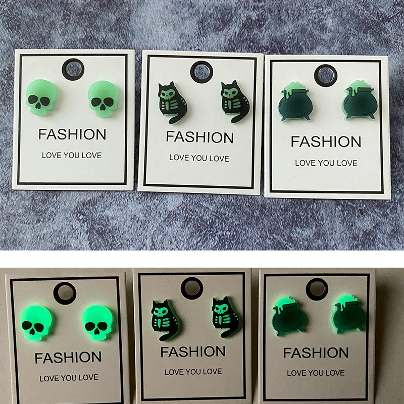 Женские серьги-гвоздики в виде кошачьей кости