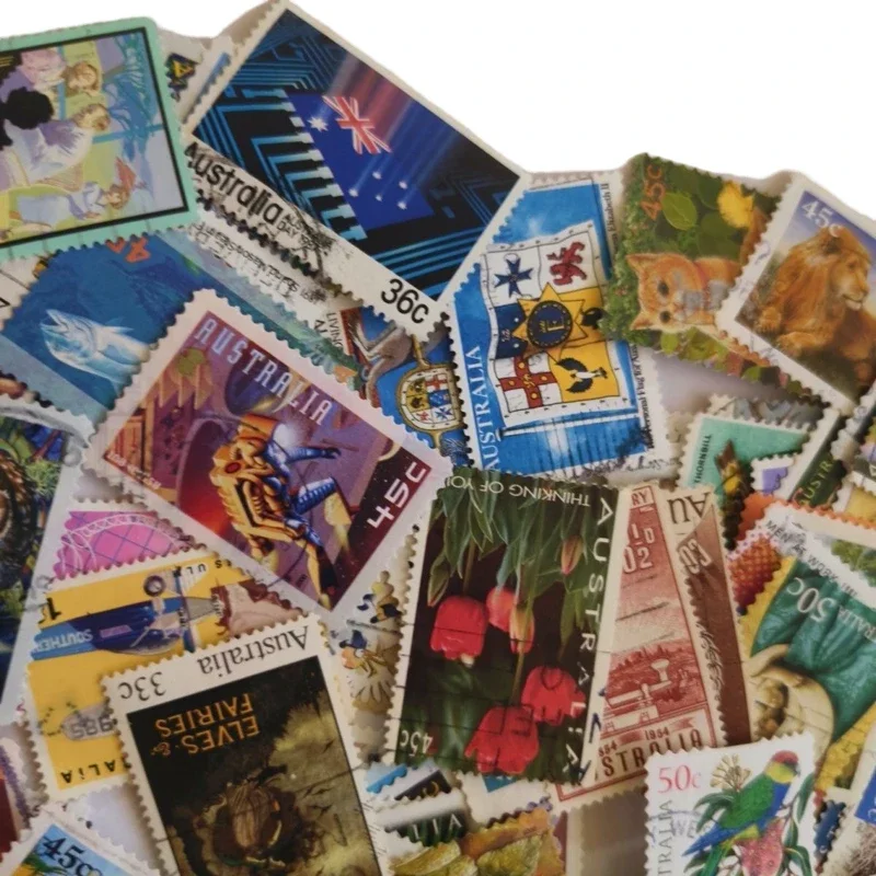 Случайные всемирно используемые и неиспользованные почтовые марки