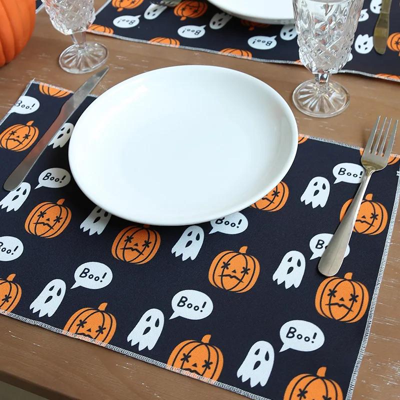 

Halloween Placemats Set of 4 Waterproof Easy Clean Halloween Accessory Table Mats Pads Ghost Pumpkin Pattern Placemats 44x29cm