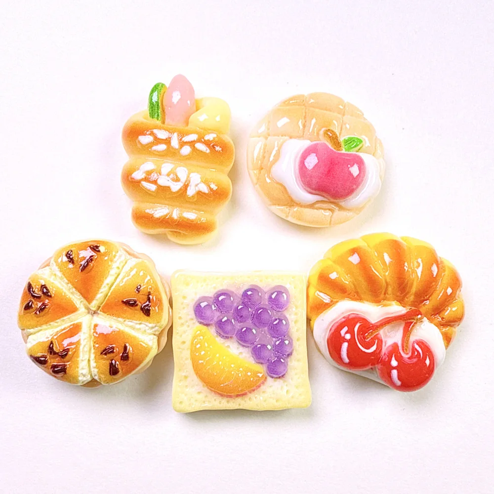 

Мини фигурки из резины MINISO