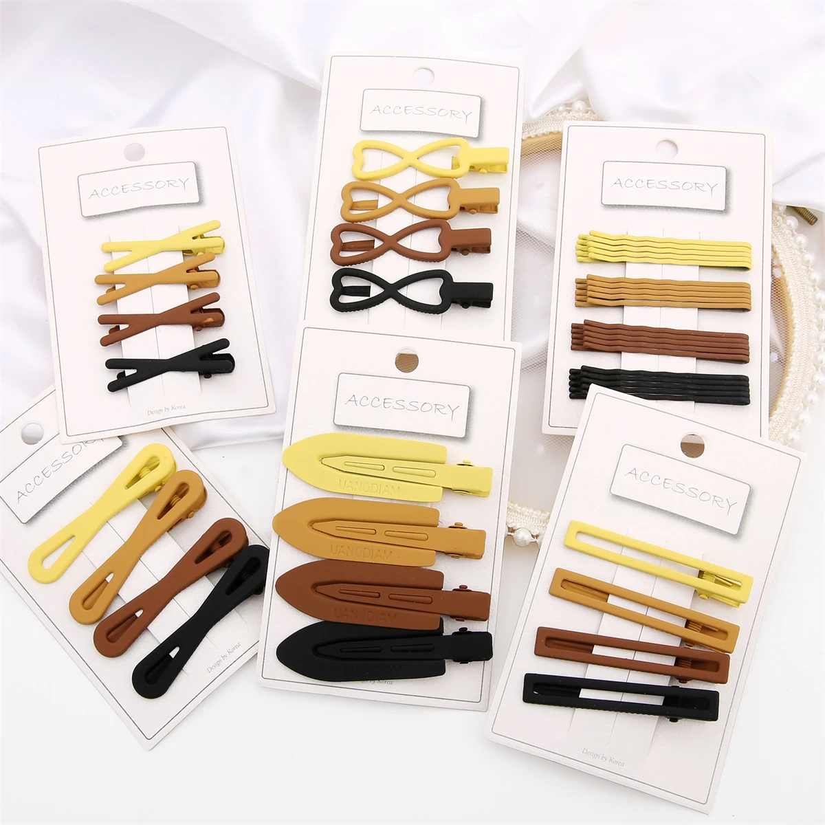 

4 Pack Fashion BB Hair Clips Women Girls Geometric Bangs Hair Clips Heart Crown Tiaras Sweet Hair Clips Wholesale