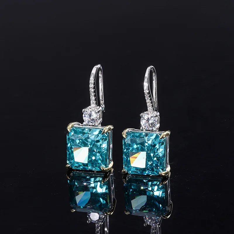 

Женские серьги из серебра 925 пробы, 10 х10 мм