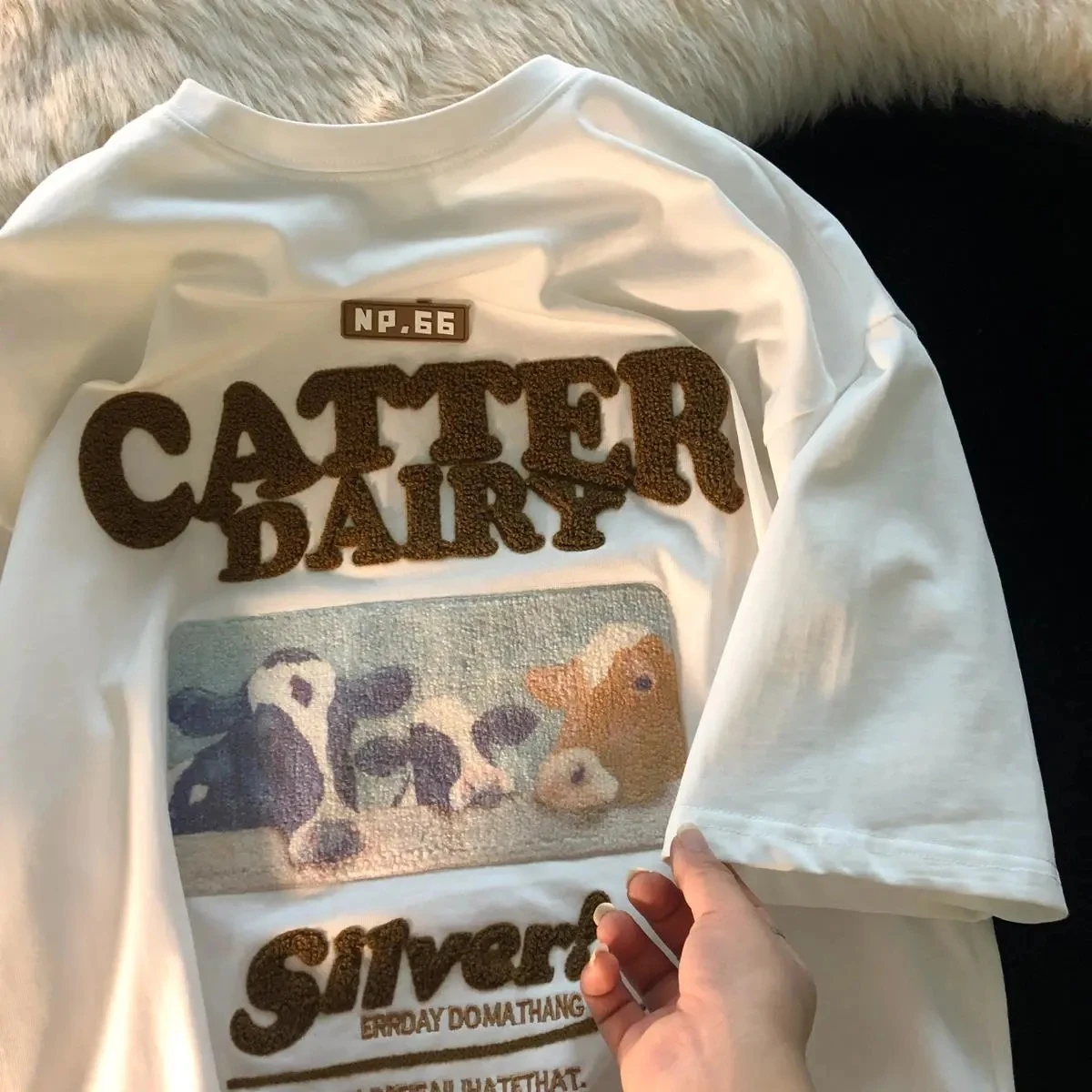 

Корейская мода кавайная мультяшная вышивка большие парные футболки летняя винтажная американская уличная одежда Y2K сказочная женская одеж...