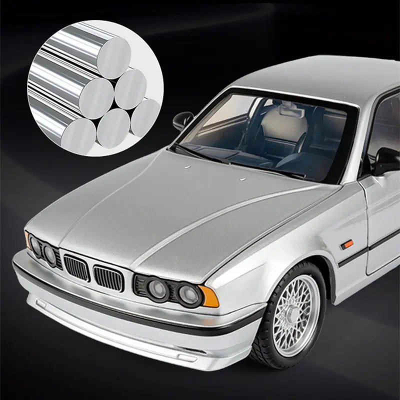 Фото Масштабная модель спортивного автомобиля BMW M5 E34 1989 года (1:24), литая из металла, классическая, с имитацией звука и света, игрушка для детей, подарок №2