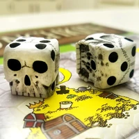 1pcs skeleton dice scary novelty bone dice six sided skeleton club pub party game resin dice kids adults toy board game
