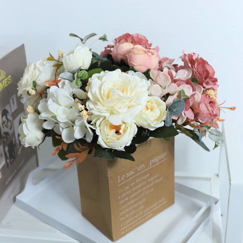 

Artificial Flowers Retro Silk Rose Bouquet Hydrangea Peony Vintage Bride Holding Fake Flower Home Wedding Decoration Accessories