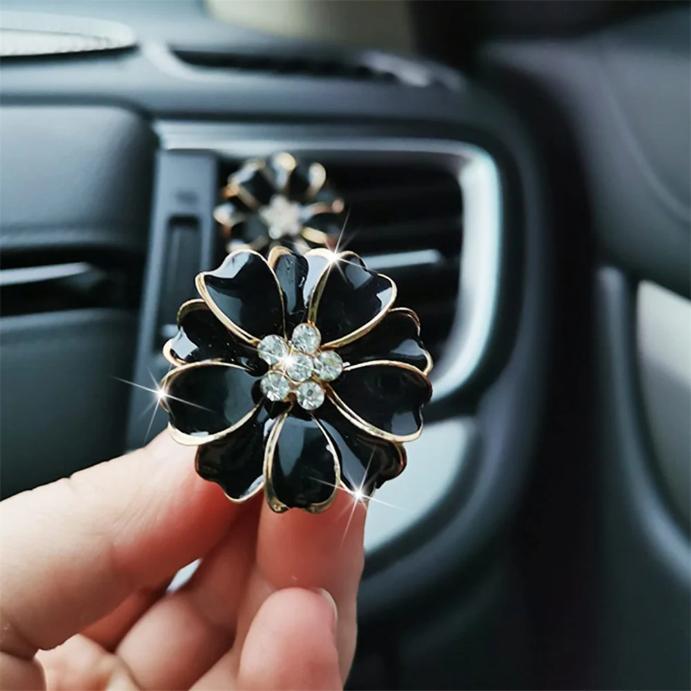 

Bling Crystal Rhinestone Daisy Flower Car Vent Clip Air Freshener Perfume Diffuser Automobile Interior Decoration Accessories