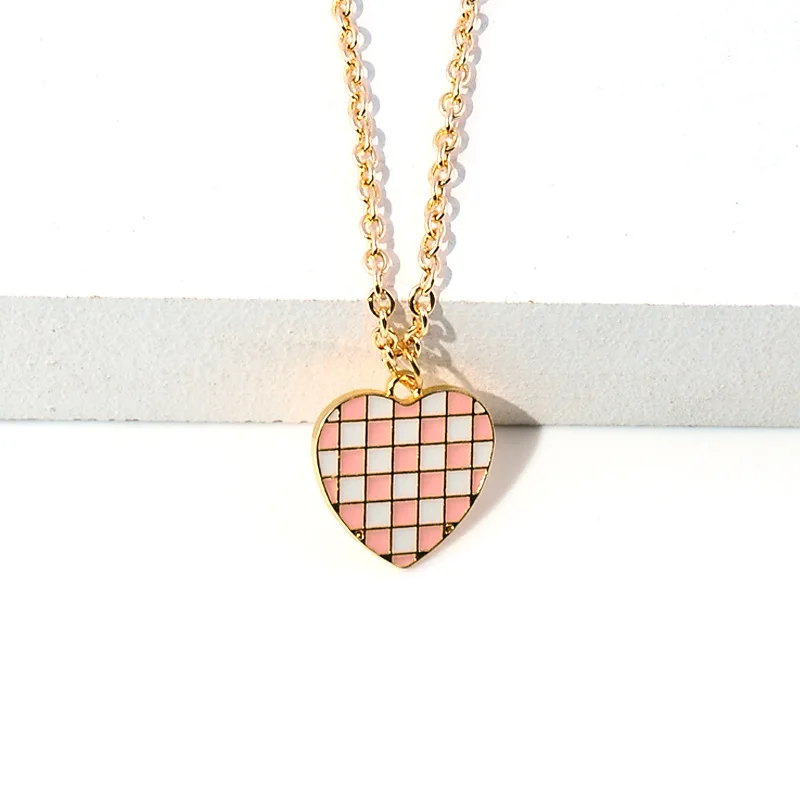 

New Fashion Checkerboard Plaid Oil Drip Love Necklace Clavicle Chain for Women Girl Party Jewelry Gift