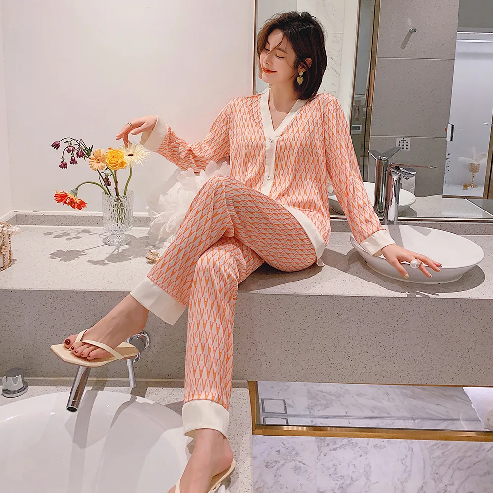 Women's Pajamas Set V Neck Design Luxury Cross Letter Print Sleepwear Silk Like Home Clothes XXXXL Large Size Nightwear