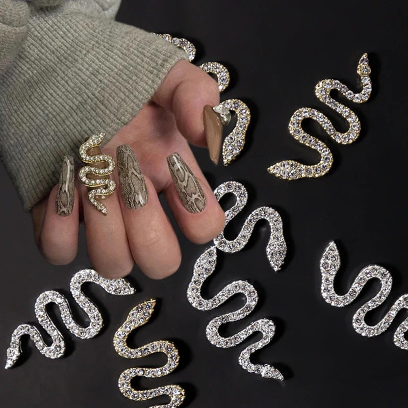 

1PC Oversized Snake 3D Nail Charm Zodiac Gold Words Metal Crystals Rhinestones for Nails Art Decorations DIY Alloy Nail Diamond