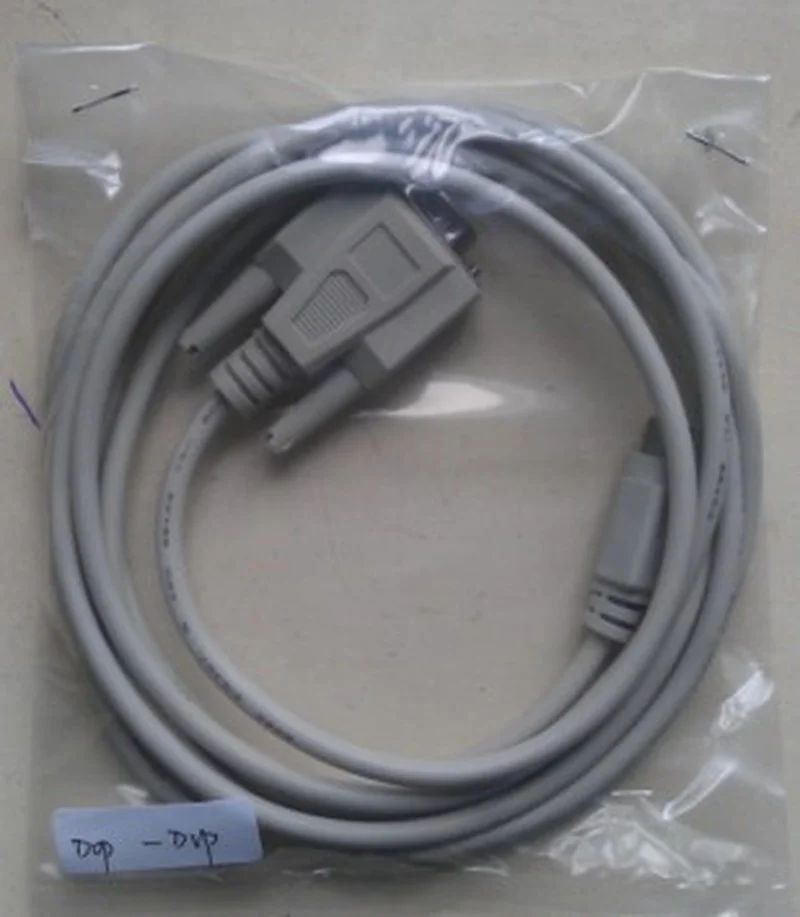 Сенсорный экран Delta и Диагональ ПЛК для связи