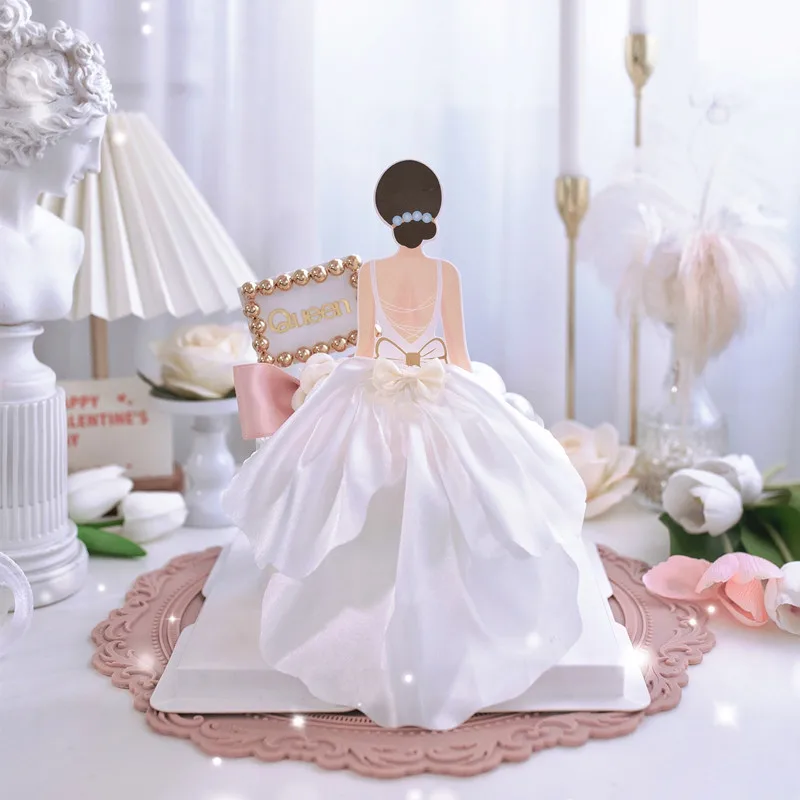 

New Wedding Lady Dress Cupcake Topper Back Silk Gauze Skirt Cake Topper Girl Birthday Cake Decorations Wedding Party Supplies