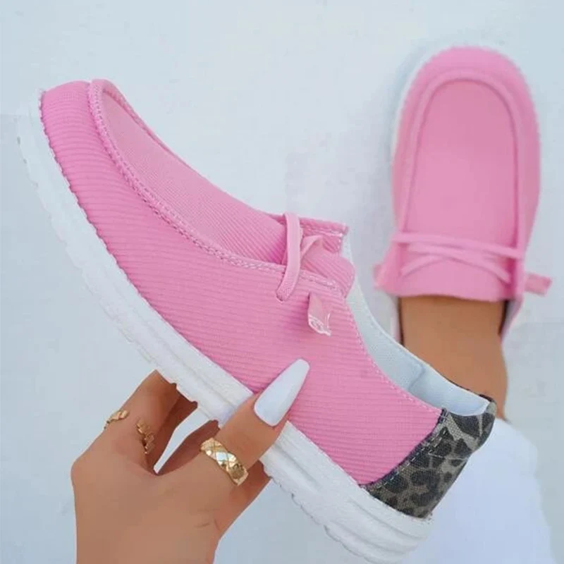 

2022 New Women Vulcanized Shoes Light Flat Shoe Plus Size Lace-up Breathable Spring Autumn Sneakers Sell Well Ladies Shoes
