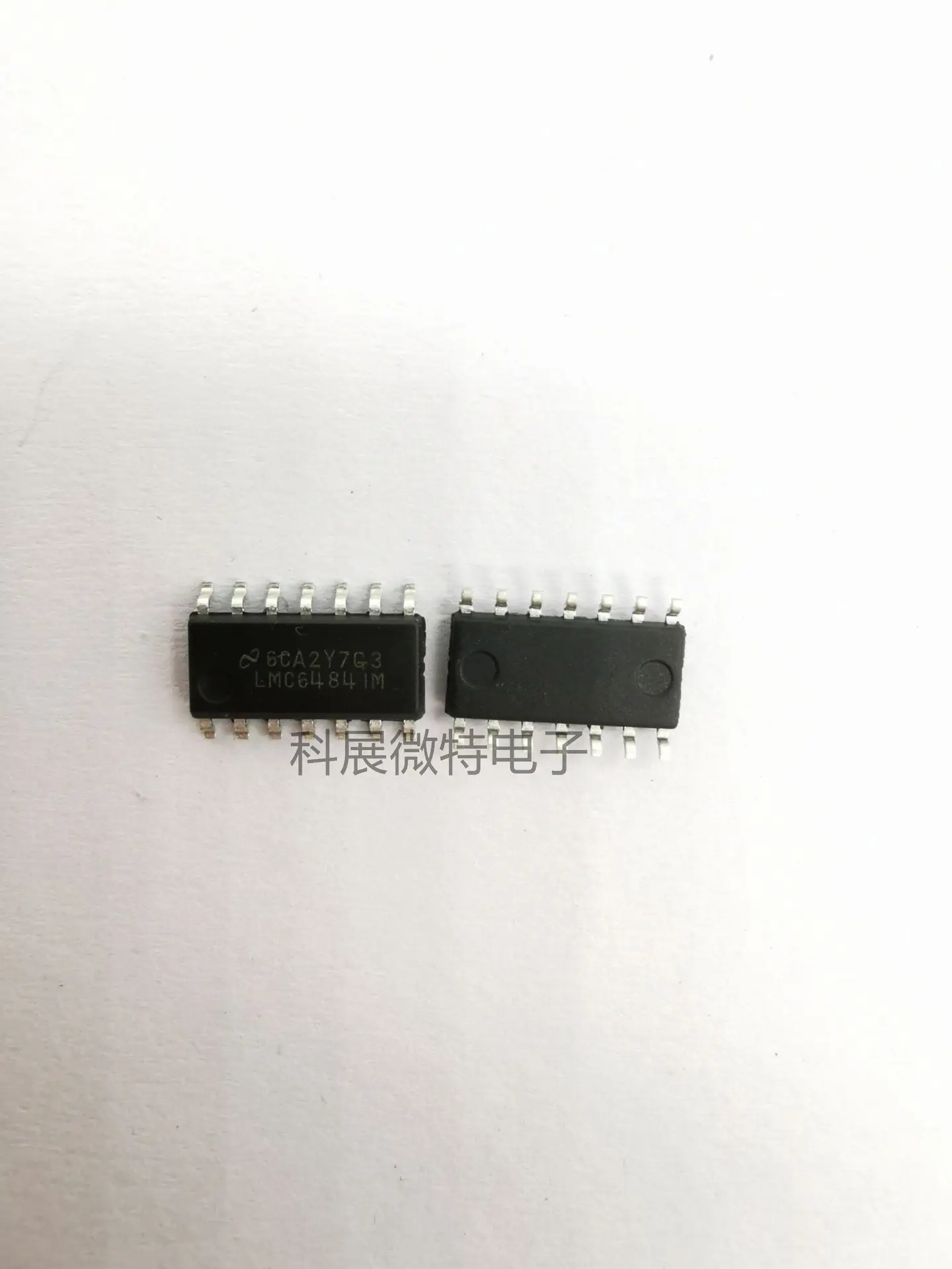 

Оригинальный Новый встроенный чип LMC64841M SOP-14