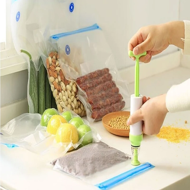 

5pcs/set Household Food Vacuum Compression Bag Fresh Bag With Hand Pump Transparent Reclosable Food Bag For Camp