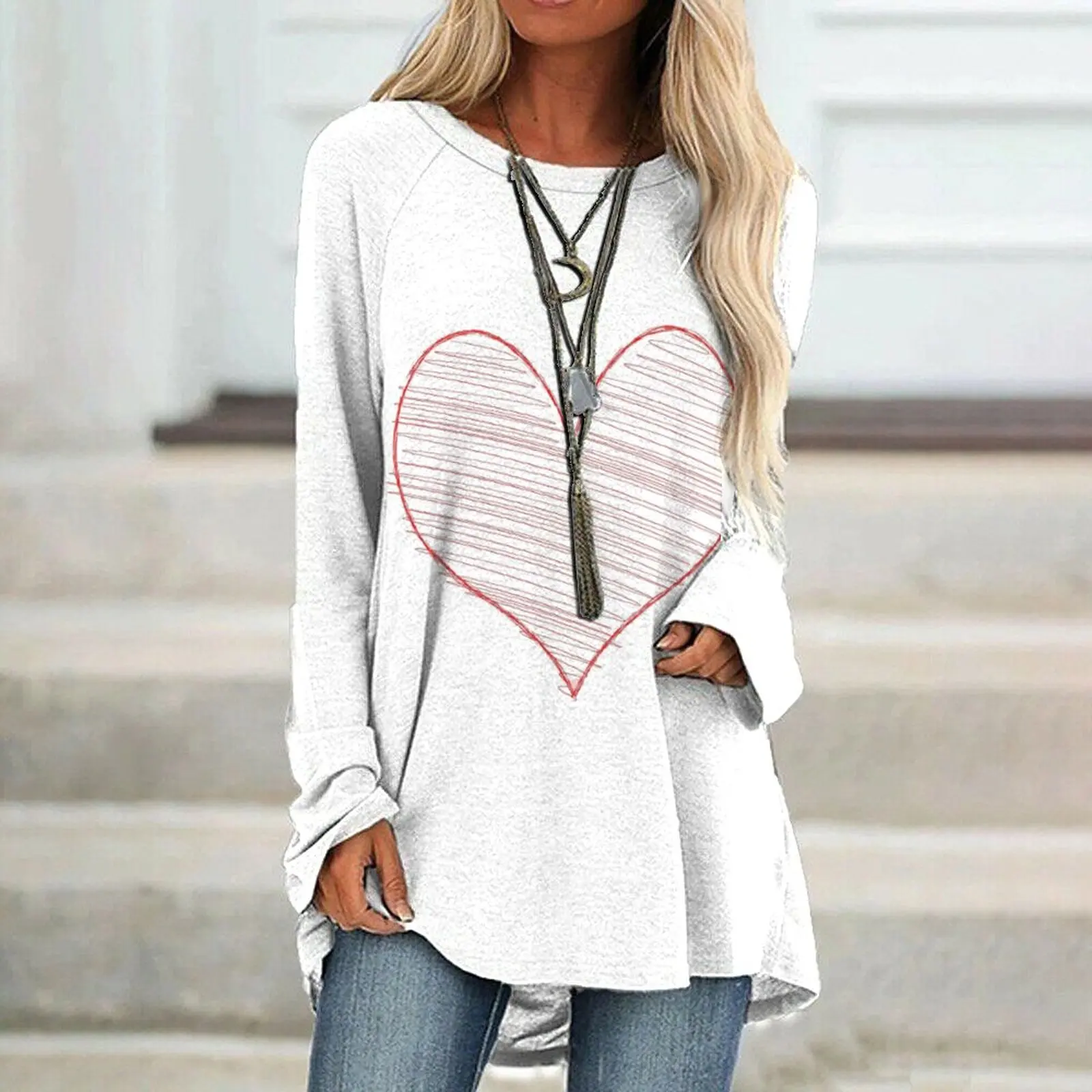 

New Women's Off-the-shoulder T-shirt New fashion White off-the-shoulder T-shirt Women's heart casual top long sleeves