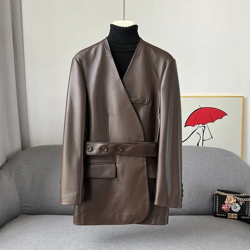 Женская куртка из искусственной кожи