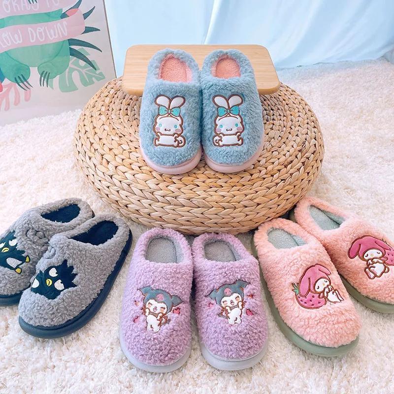 

Kawaii Sanrio Plush Slippers Mymelody Kuromi Cinnamoroll Badbadtz-Maru Anime Couple Home Slippers Autumn Winter Warm Soft Gifts
