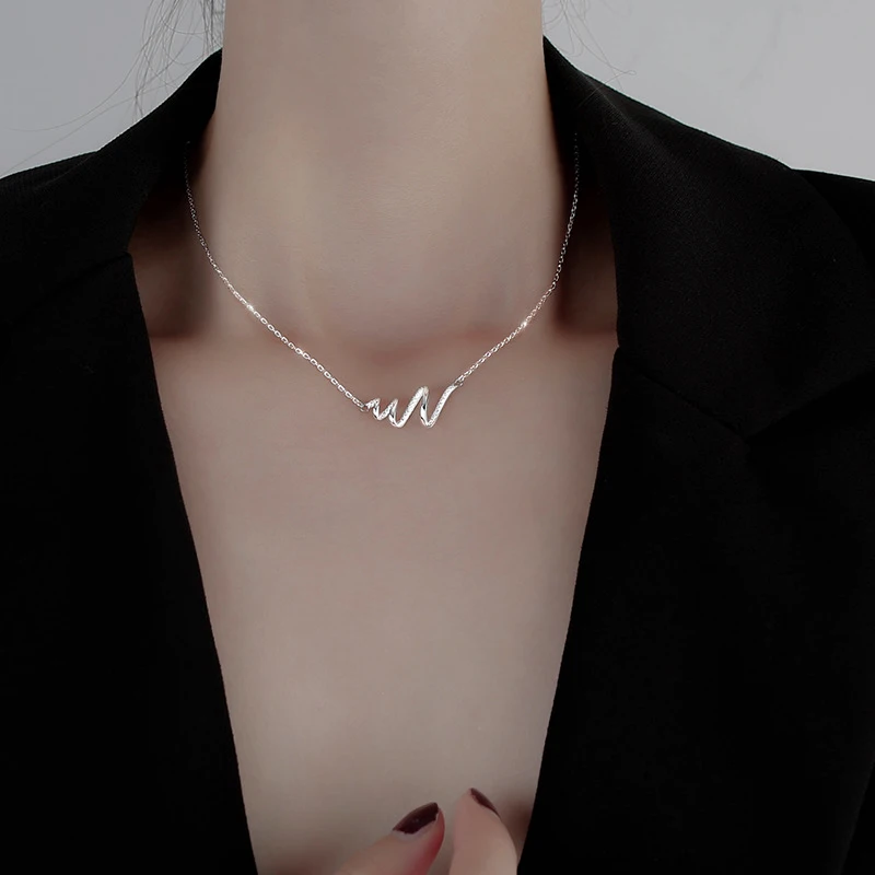 Deechy стерлингового серебра 925 пробы роскошная волнистая спираль циркон кубинская