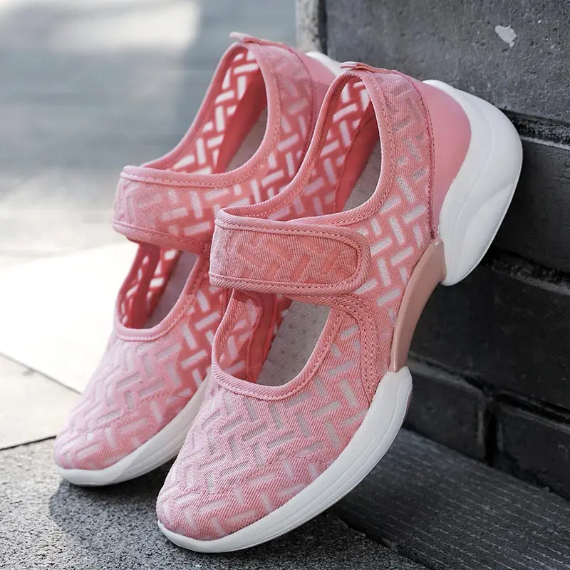 

Big Size Lightweight Summer Female Running Sneakers Women's Sports Shoes Lady Ladies Sport Shoes Sneakers Pinik Loafers GME-2474