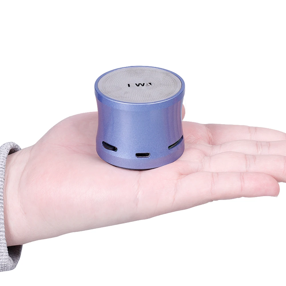 

EWA A109Mini Bluetooth Speaker High-Def Sound Remote Shutter-Take TF Card Player Wireless Metal Portable Bluetooth Speaker
