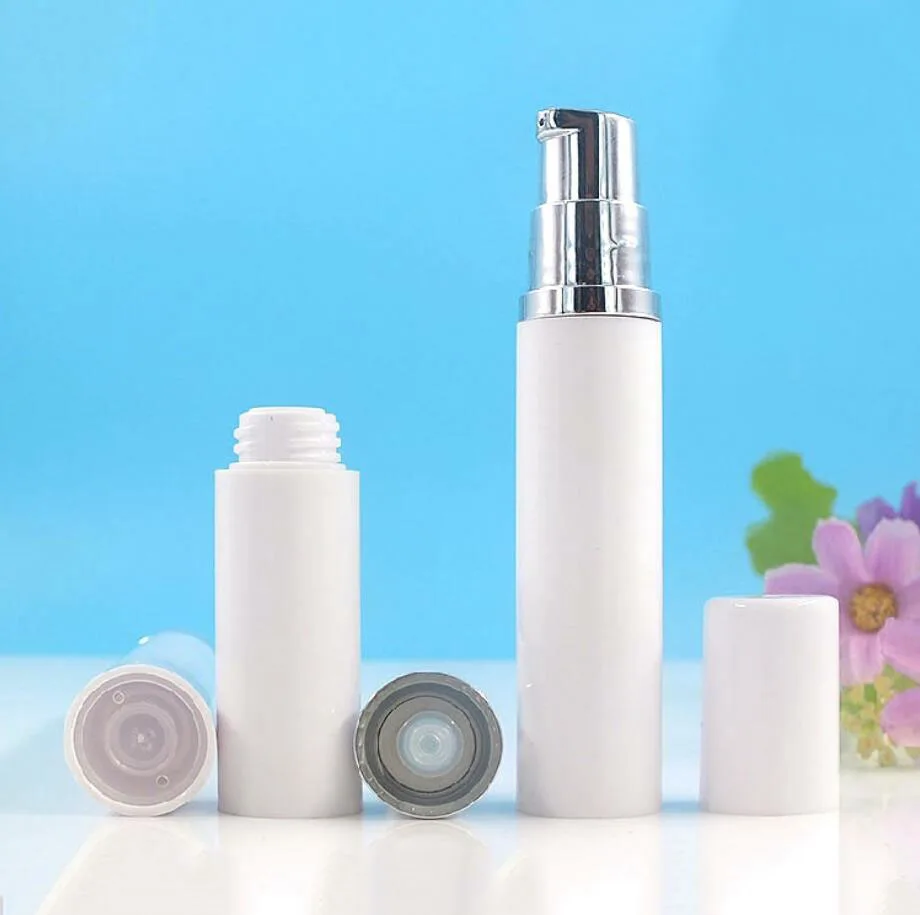 15 мл белая пластиковая безвоздушная бутылка с золотым/серебряным воротником