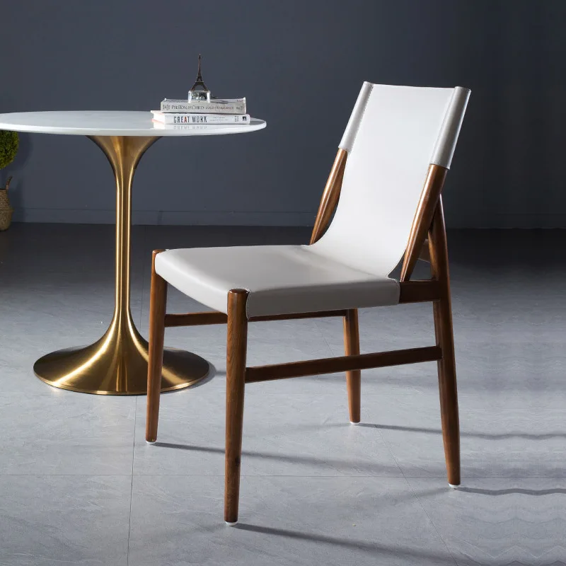 Седло для стола Louis Fashion из массива дерева в скандинавском стиле кожаный простой