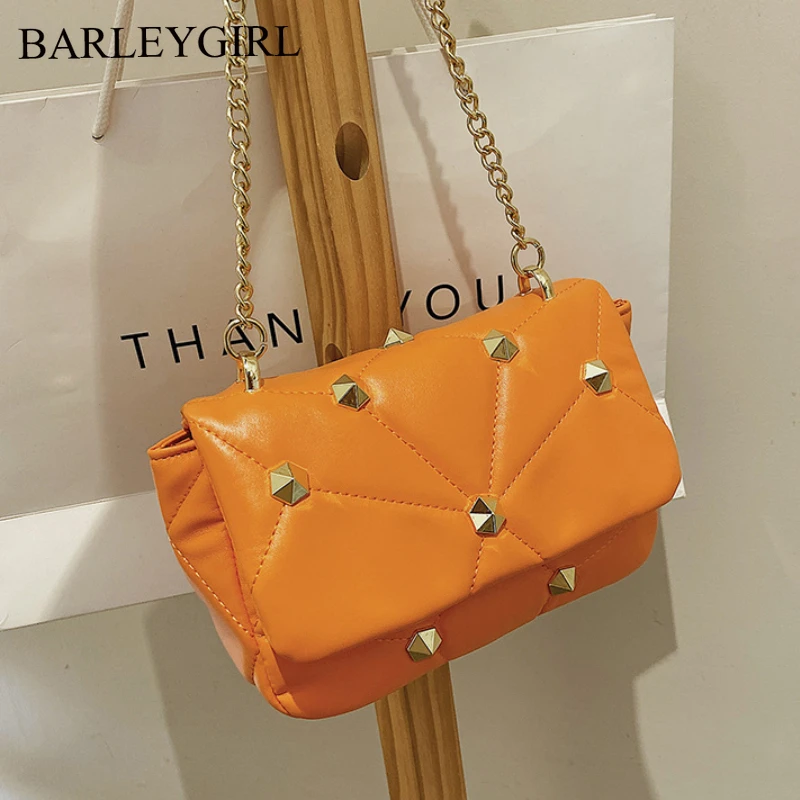 

Quilted Rivet Shoulder Bag for Women Soft Leather Flap Messenger Bag Fashion Brands Small Square Bag Designer Handbag Purses