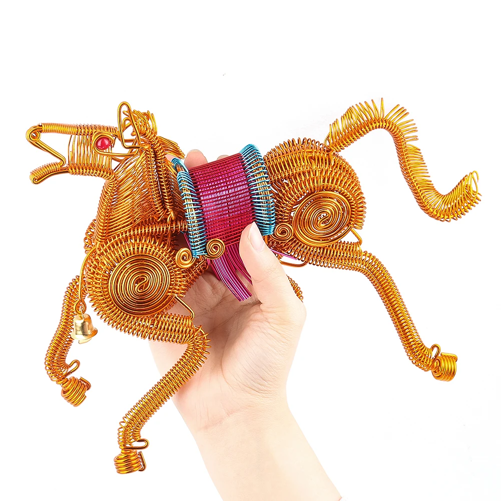 

1PC Hand-made Aluminum Wire Horse Model Opening Gift Home Furnishings Office Desk Decoration Feng Shui Fortune Ornaments