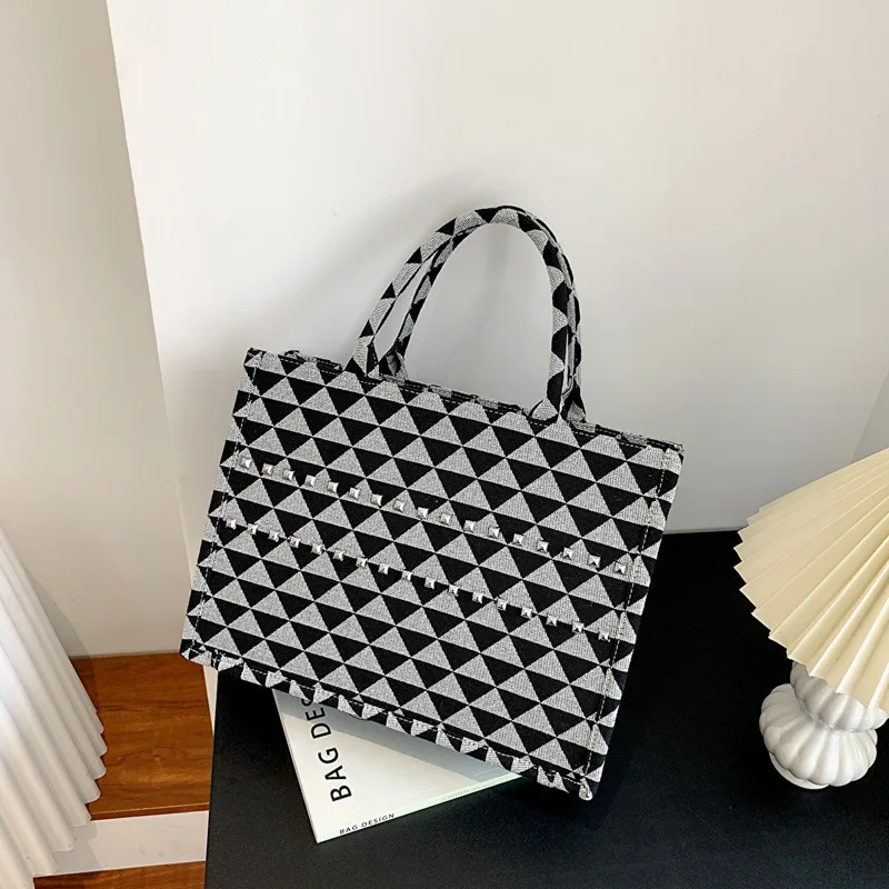 CGCBAG 2023 Fashion Canvas Tote Bags For Women Designer Luxury Handbags Casual Commuting Lage Capacity Female Shoulder Bag