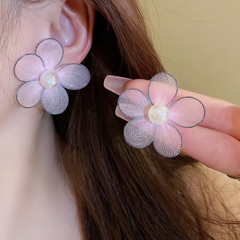 

KAITIN Silver Needle Cloth Pearl Flower Women Earrings Girl Fresh Stud Earrings Fashion Versatile Literary Wholesale Jewelry