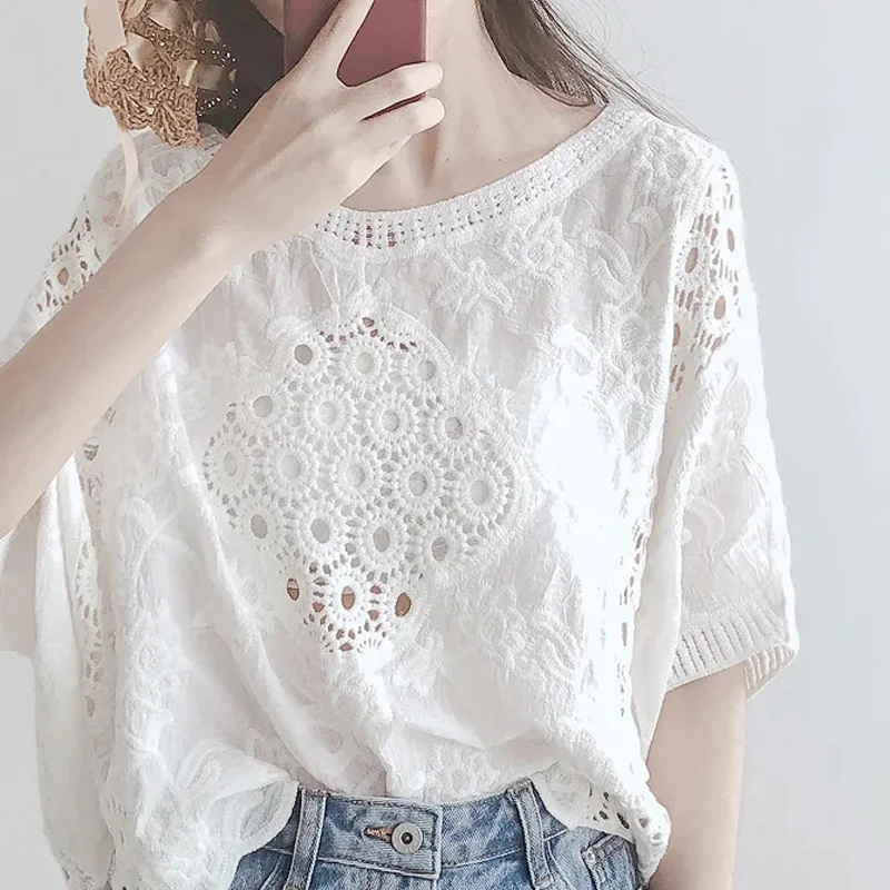 

Batwing Sleeve Hollow Out Lace Shirt Women Loose Casual Vintage Cotton White Blouse Summer Office Lady Tops Elegant Shirts 27910