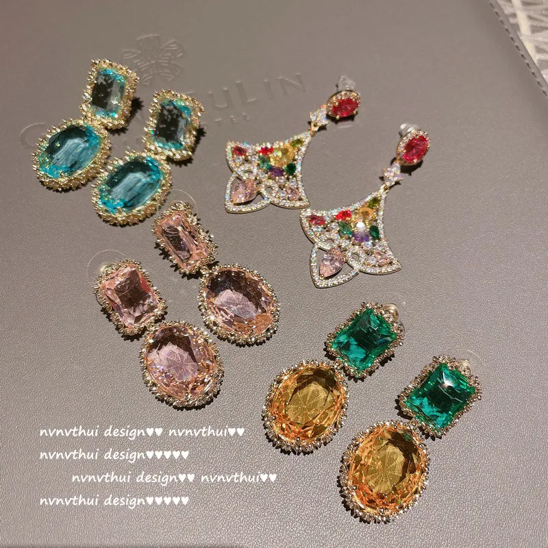 

Новинка 2022, серьги с сапфиром и подкладкой для мытья воды, серьги с золотым покрытием 18 карат, геометрические серьги с гусиным желтым радужн...