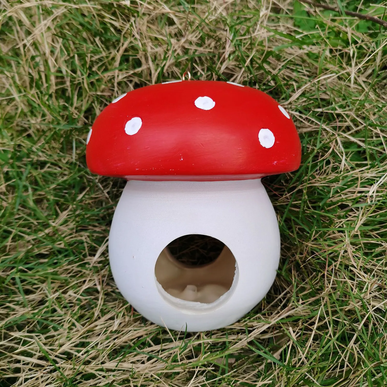 

Кормушки для птиц, кормушка для птиц в форме грибов, фигурки грибов из смолы, кормушка для птиц, украшения для улицы, сада, двора, декоративны...