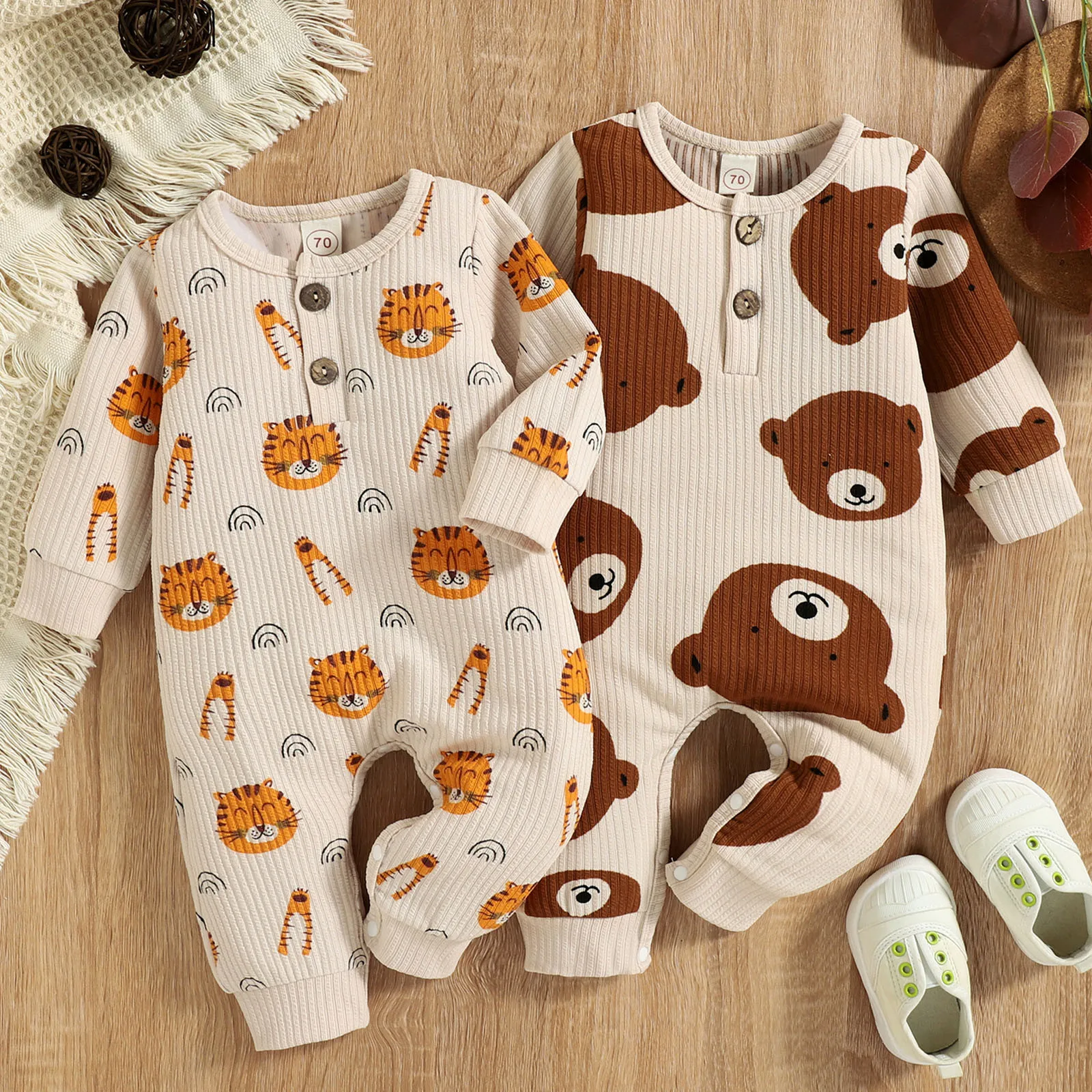 

0-12 Months Autumn Infant Boys Girls Playsuit Overalls Toddler Long Sleeve Cartoon Prints Ribbed Romper Jumpsuit Newborn Clothes