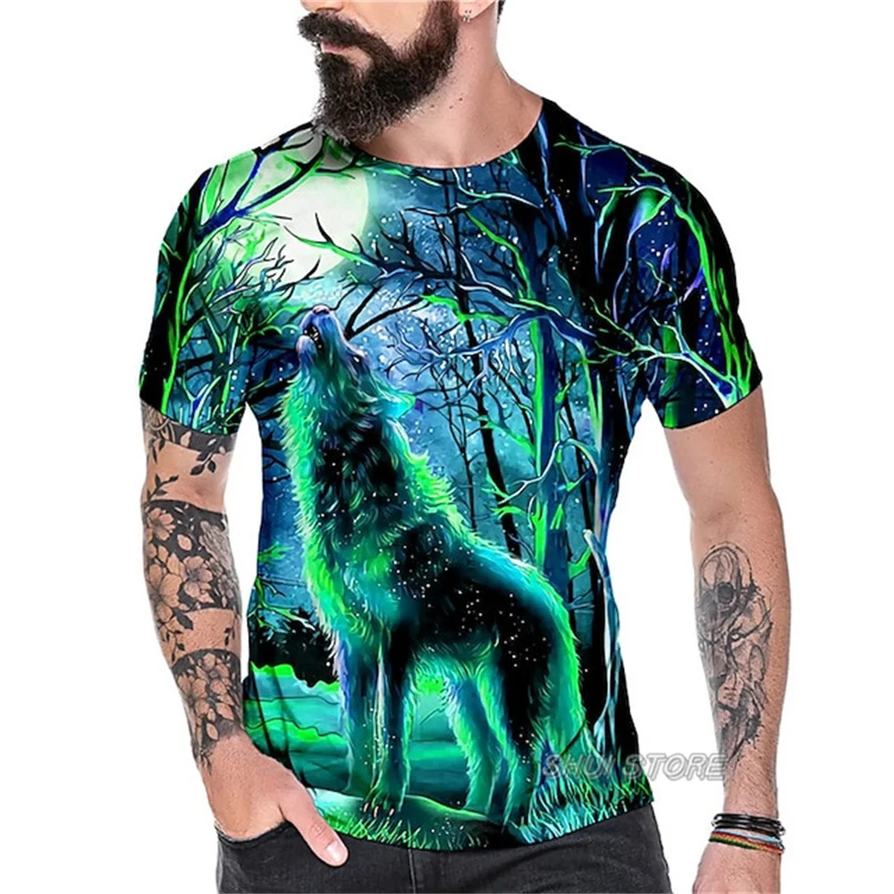 

Men's printed lone wolf, proud and unyielding T-shirt.