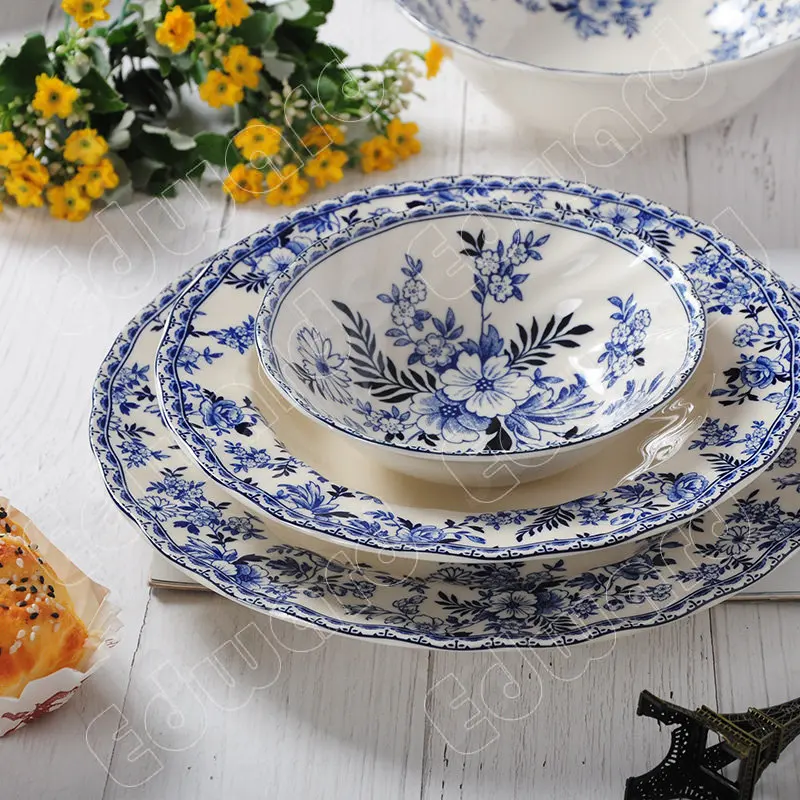 Набор тарелок в пасторальном стиле