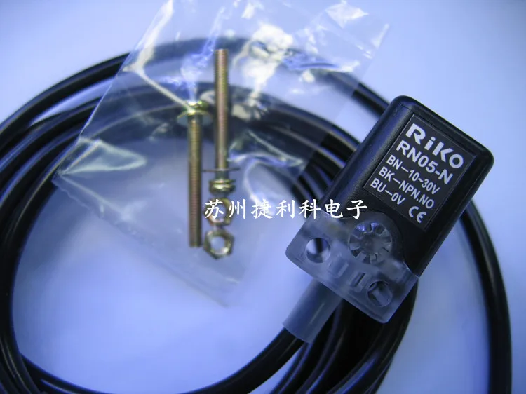 

Sensor inductive dual LED lamp type proximity switch RN05-N