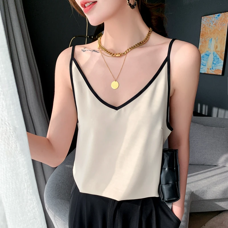 Майка женская шелковая с V-образным вырезом универсальный топ на бретелях тонкая