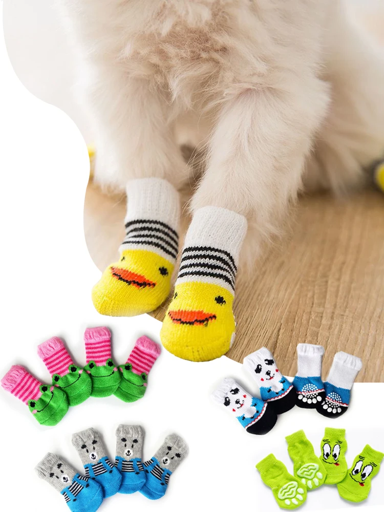 

4PCS Cute Pet Dog Socks With Print Anti-Slip Warm Dogs Cats Autumn Winter Indoor Wear Boots Socks Slip On Paw Protector Footwear