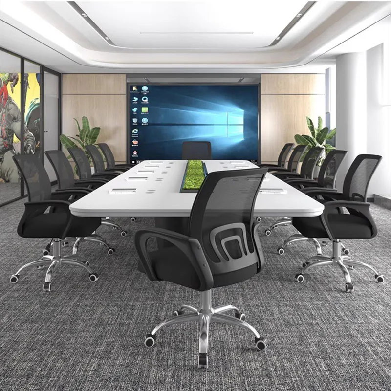 Рисунок 6 - Обычное кресло с колесами