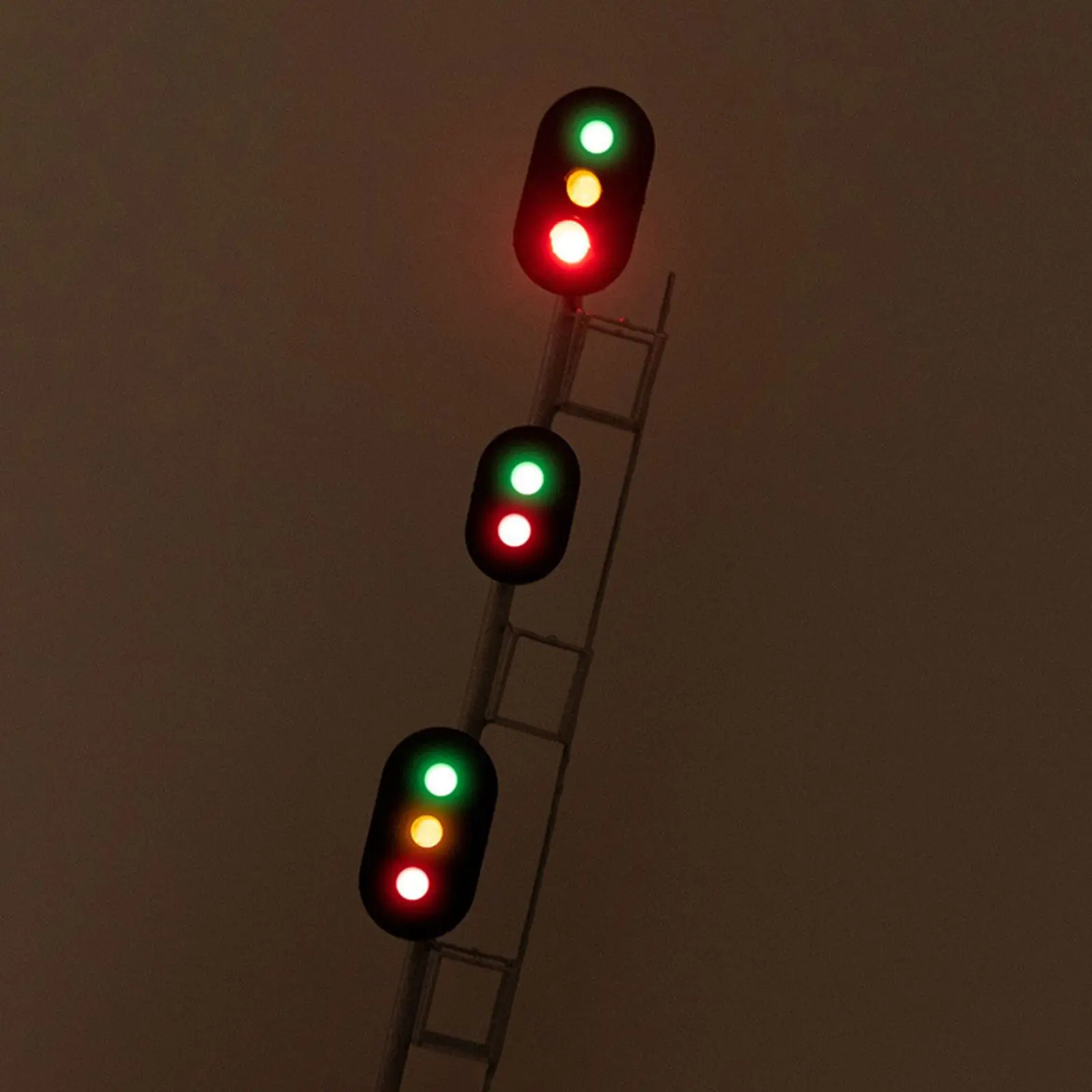 

1/87 Model Train Traffic Light for Train Railway Scenery Building Model Kit