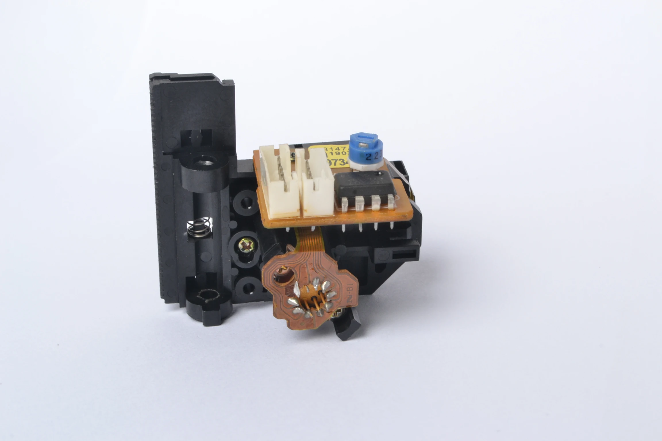 Запасные части для CD-проигрывателя DENON запасные лазерной линзы ASSY Unit DNC680