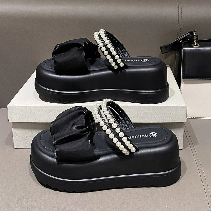 New 2023 Pearl Strap Chunky Sandals Women Summer High Platform Wedges Slippers Woman Fashion 7CM Heels Thick Bottom Beach Slides